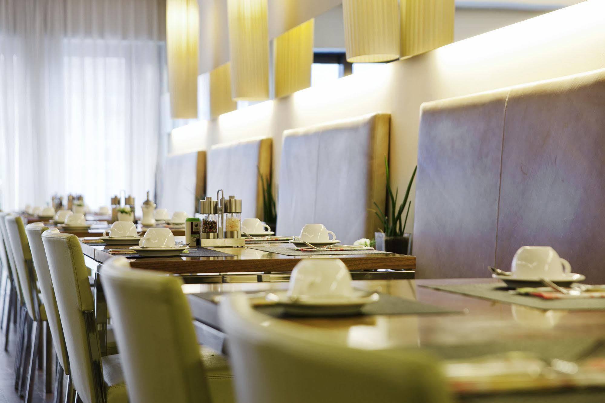 Hotel Ploberger Wels Dış mekan fotoğraf